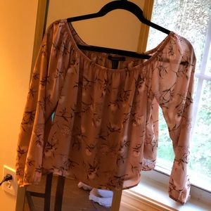 Forever 21 off the shoulder top 🌸